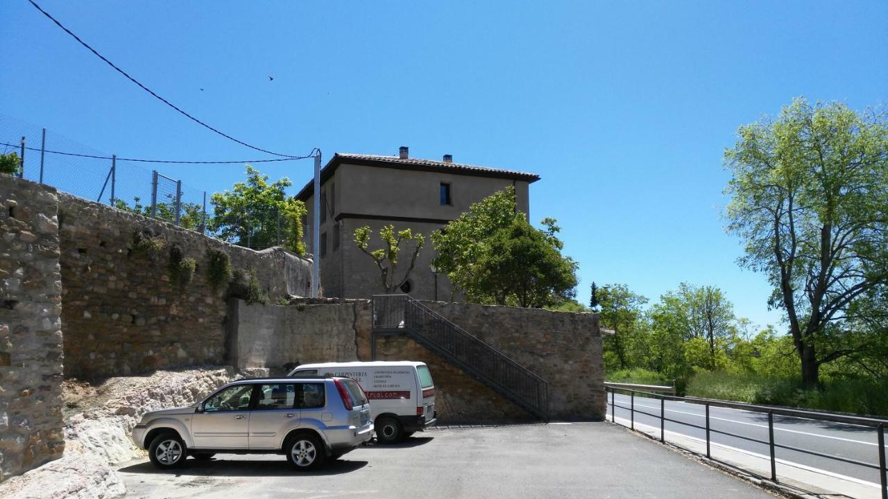 Albergue De Benabarre-Calumet Exterior photo